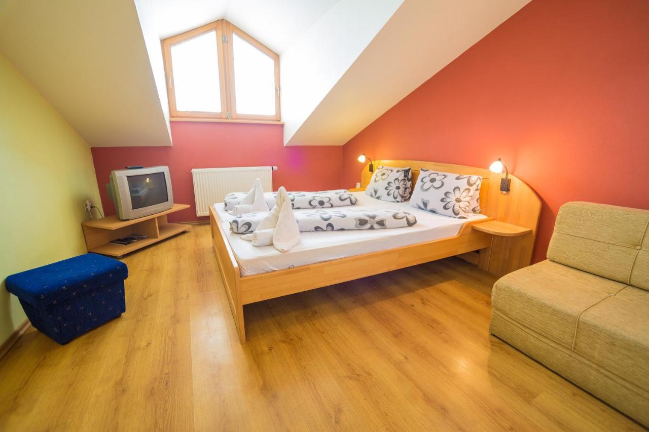 Hotel Euforia Nová Lesná Екстериор снимка