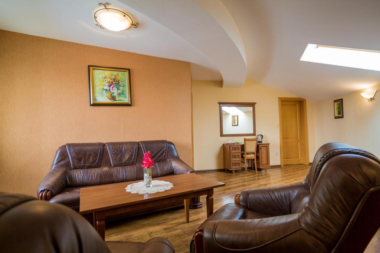 Hotel Euforia Nová Lesná Екстериор снимка