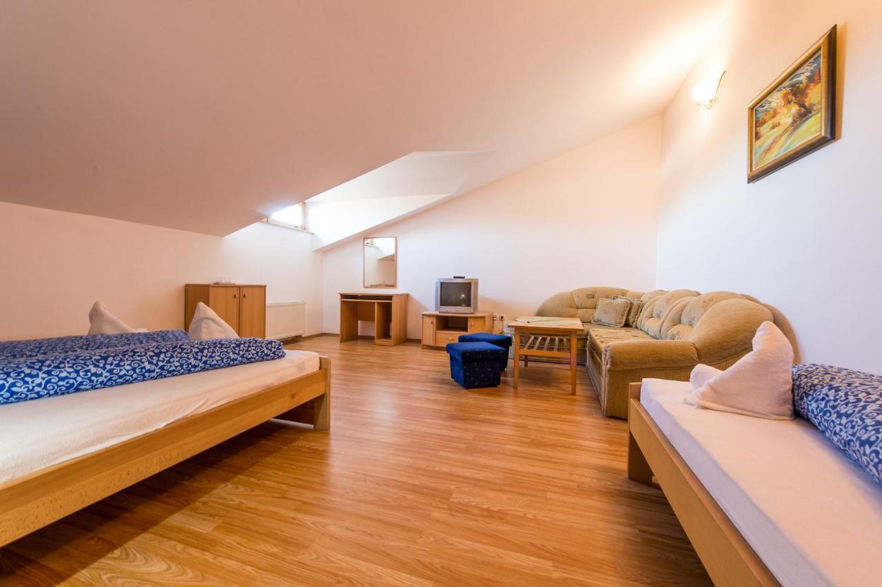 Hotel Euforia Nová Lesná Екстериор снимка